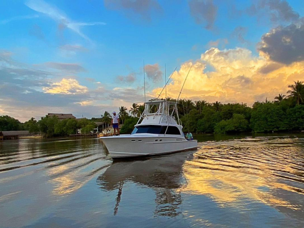 LEGACY – Full-Day Luxury Sport Fishing & Coastal Adventure